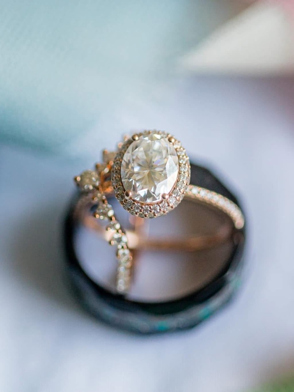 Elegant Rose Gold Oval Engagement Ring with Moissanite Center Stone and Band